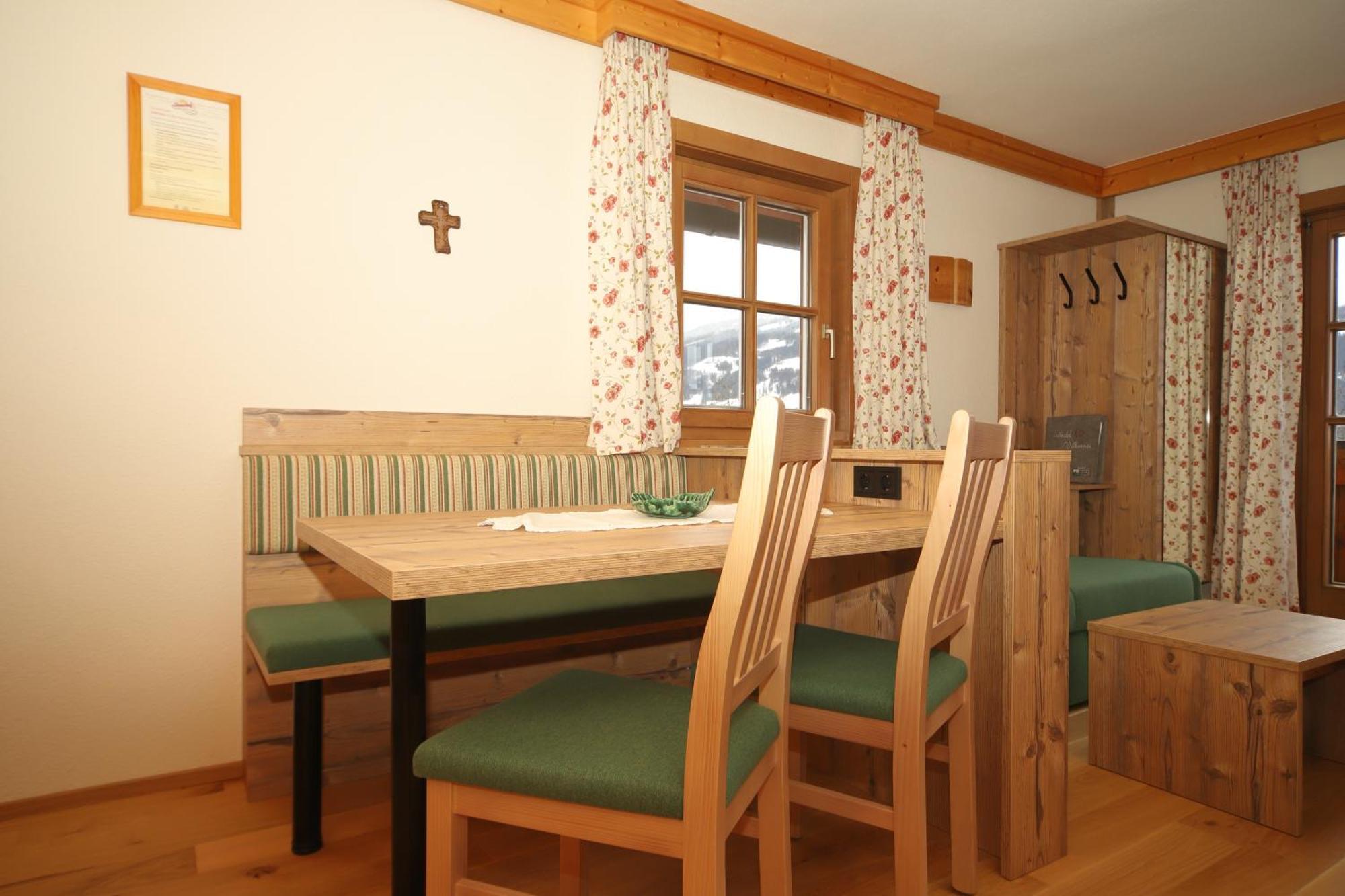 Linarhof Apartment Urlaub Am Bio Bauernhof Haus im Ennstal Pokoj fotografie