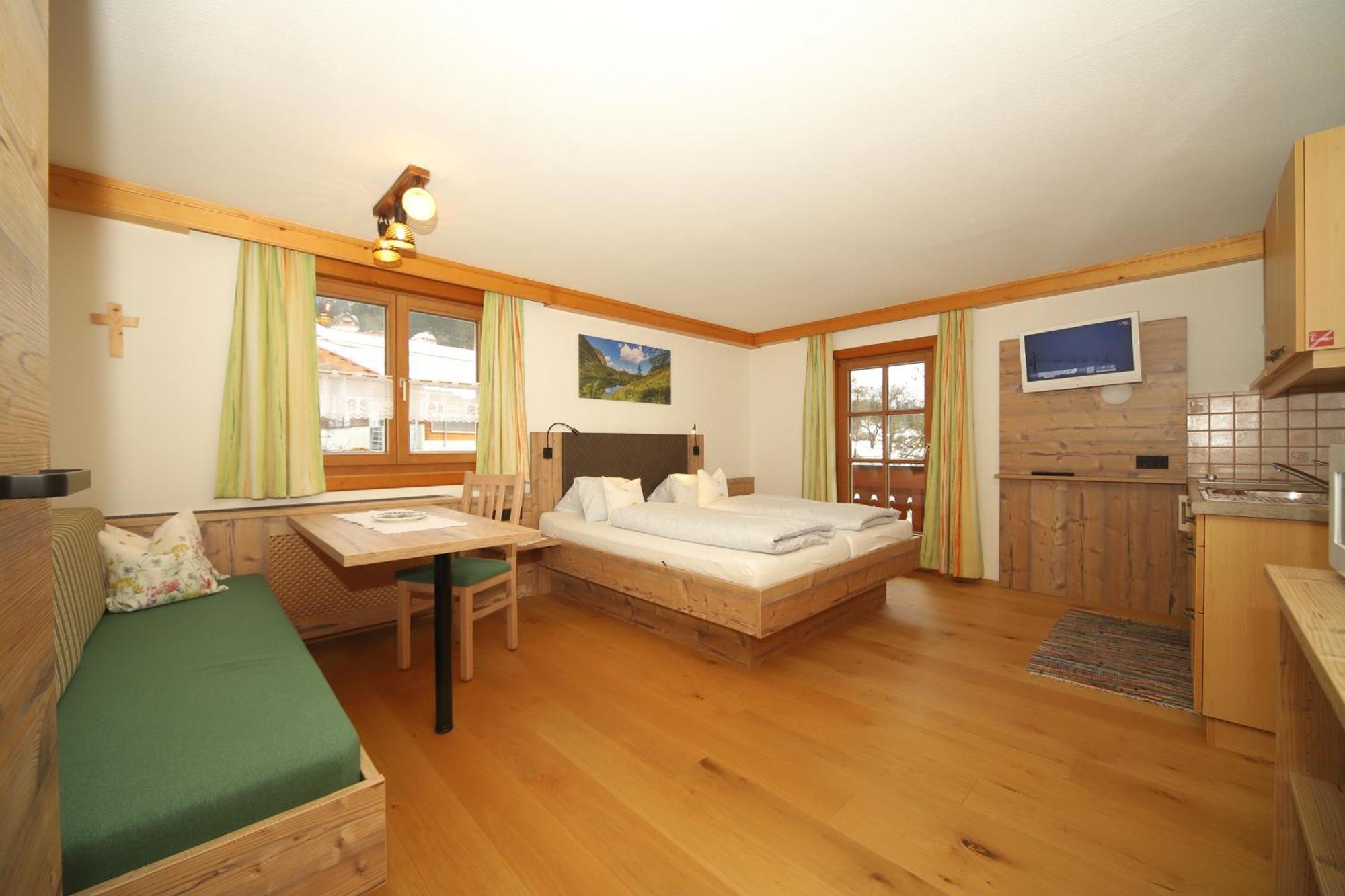 Linarhof Apartment Urlaub Am Bio Bauernhof Haus im Ennstal Exteriér fotografie