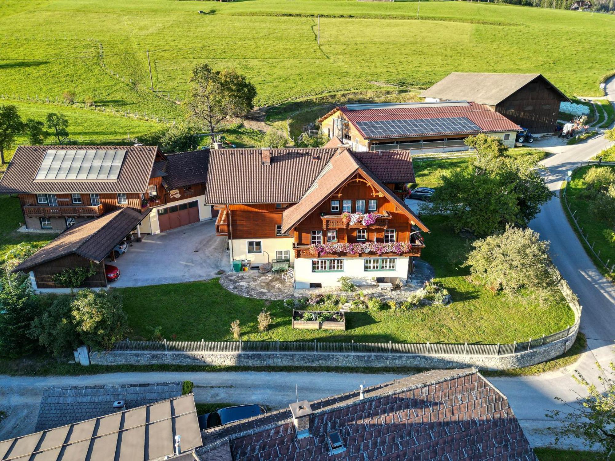 Linarhof Apartment Urlaub Am Bio Bauernhof Haus im Ennstal Exteriér fotografie
