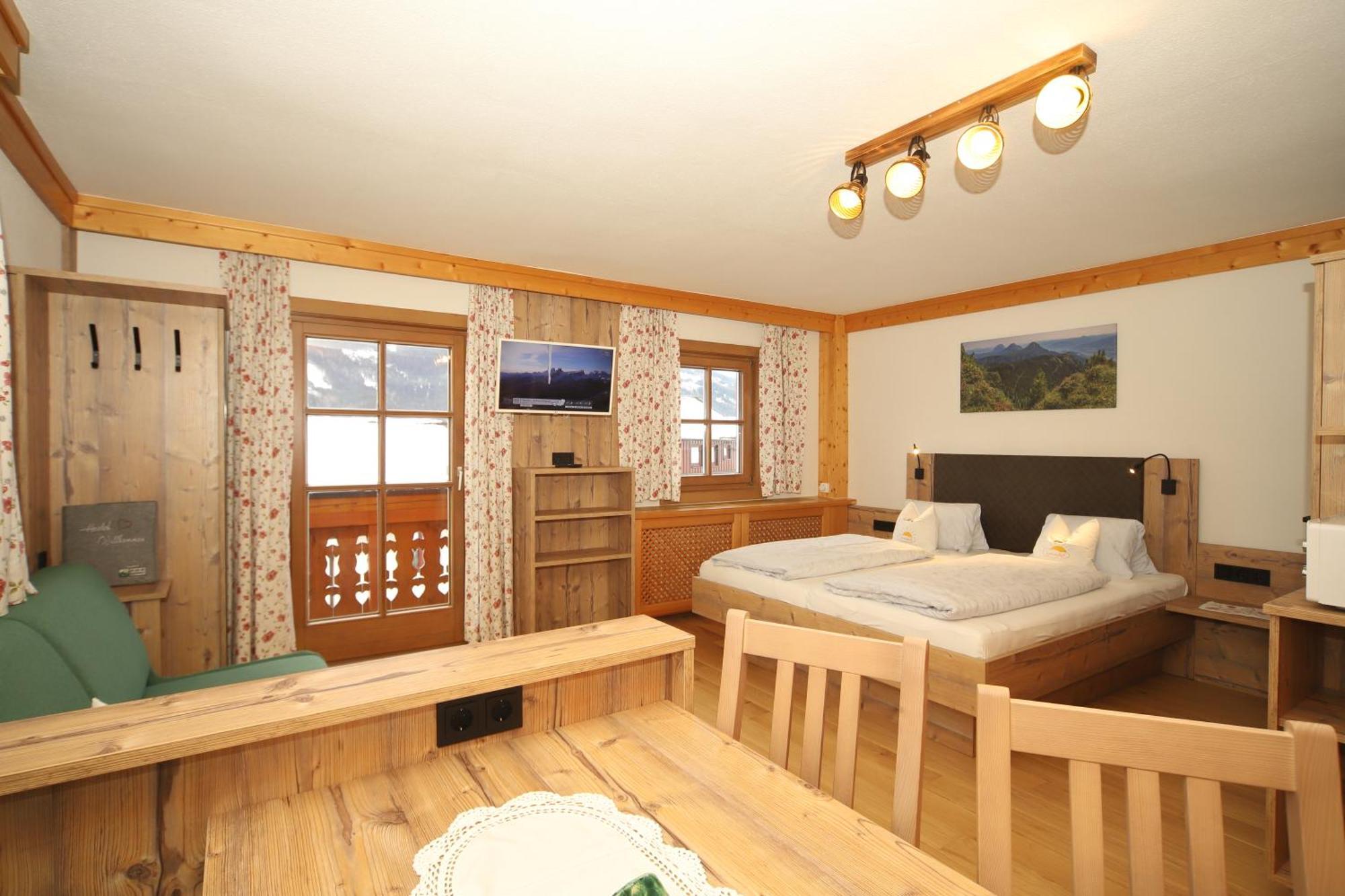 Linarhof Apartment Urlaub Am Bio Bauernhof Haus im Ennstal Exteriér fotografie